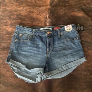 Celebrity Pink Mid-Rise Blue Jean Shorts
